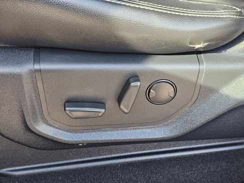 Used 2020 Ford F350 Lariat w/ Lariat Ultimate Package image 44