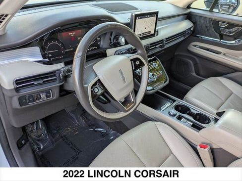 Used 2022 Lincoln Corsair FWD w/ Premium Package image 12