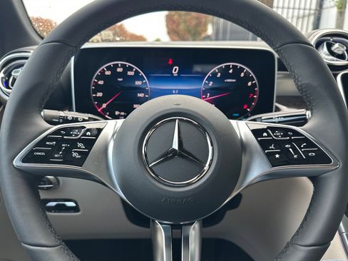 New 2026 Mercedes-Benz GLC 300 4MATIC image 24