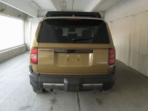 New 2026 Toyota Land Cruiser image 8