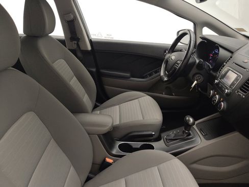 Used 2016 Kia Forte EX FWD image 21