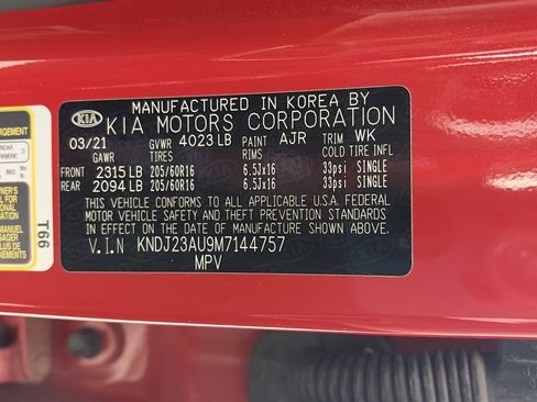 Used 2021 Kia Soul LX image 9