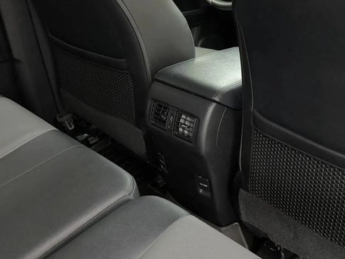 Used 2016 Toyota 4Runner SR5 Premium AWD/4WD image 47