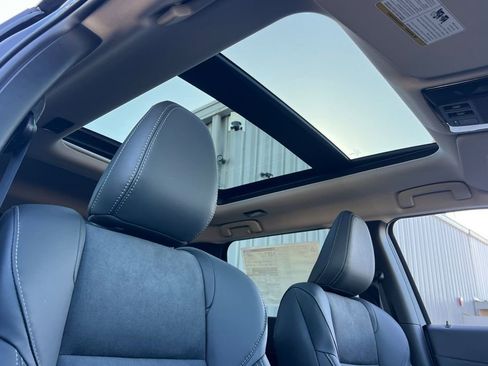 New 2026 Mitsubishi Outlander SE image 18