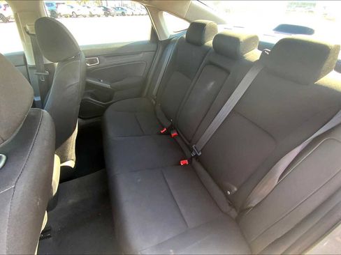 Used 2022 Honda Civic EX image 18