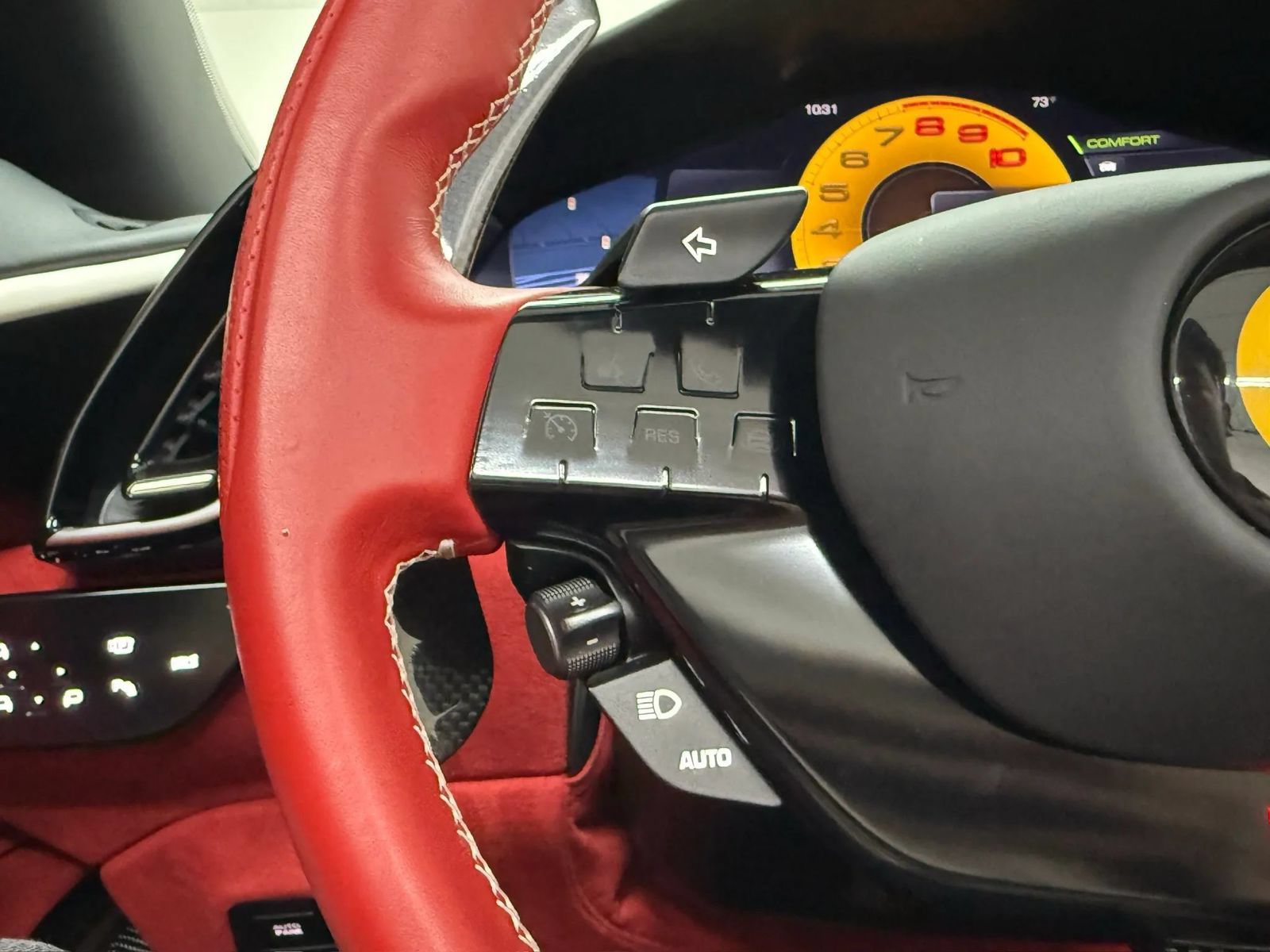 Used 2025 Ferrari Roma Spider RWD image 15