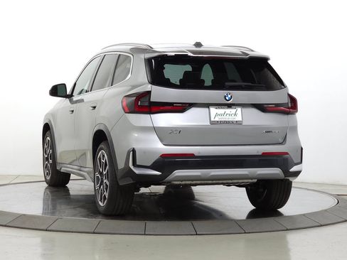 Used 2026 BMW X1 xDrive28i w/ Technology Package AWD/4WD image 5