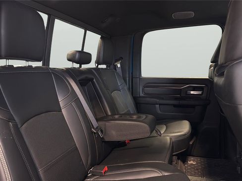 Used 2024 RAM 2500 Rebel AWD/4WD image 19