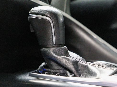 Certified 2020 Toyota Camry SE FWD image 19