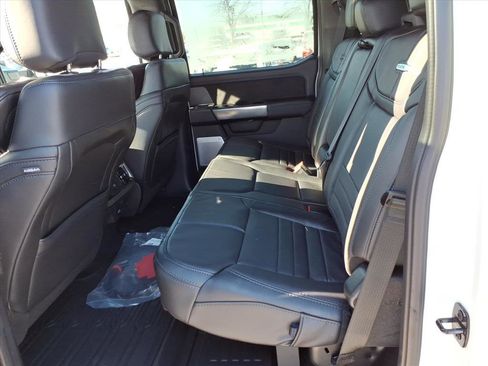 Used 2025 Ford F350 Platinum image 12