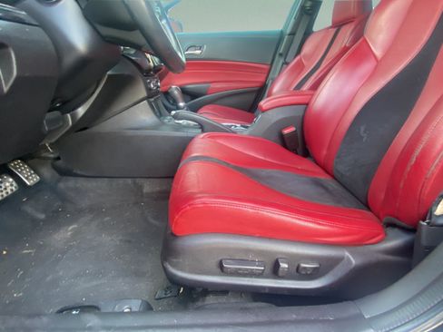Used 2019 Acura ILX FWD image 12