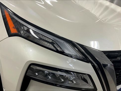 Certified 2023 Nissan Rogue SL w/ SL Premium Package image 33