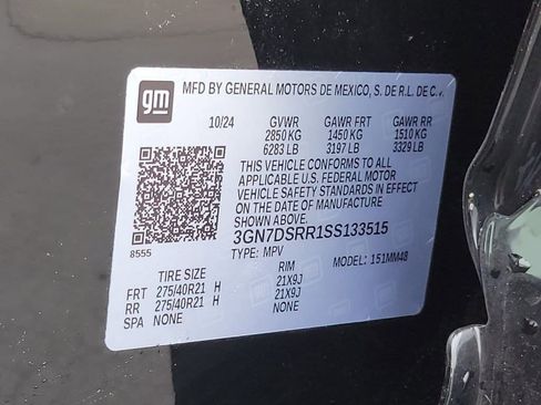 New 2025 Chevrolet Equinox EV RS w/ Active Safety Package 3 AWD/4WD image 28