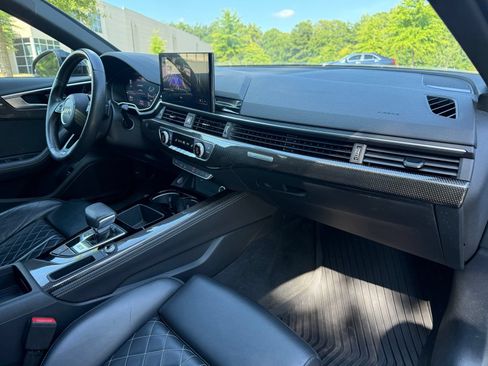 Used 2020 Audi S4 Premium Plus w/ Premium Plus Package AWD/4WD image 23
