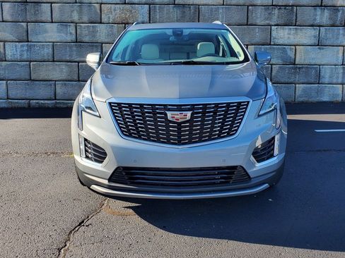 Certified 2024 Cadillac XT5 Premium Luxury AWD/4WD image 10