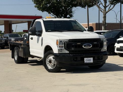 Used 2020 Ford F350 XL w/ Power Equipment Group RWD image 2