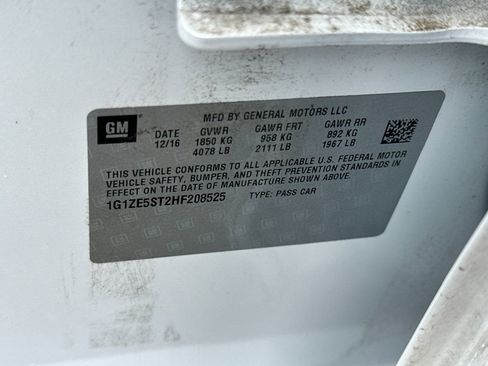 Used 2017 Chevrolet Malibu LT image 27