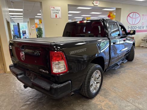 Used 2023 RAM 1500 Big Horn AWD/4WD image 9