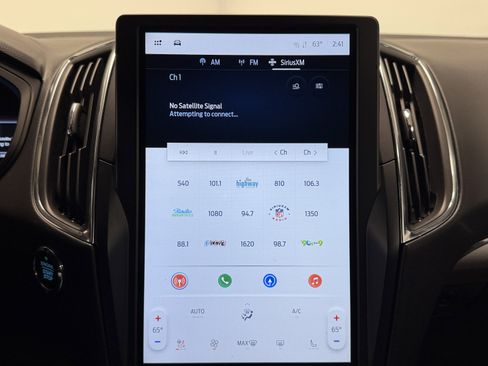 Used 2024 Ford Edge ST w/ Equipment Group 401A image 10