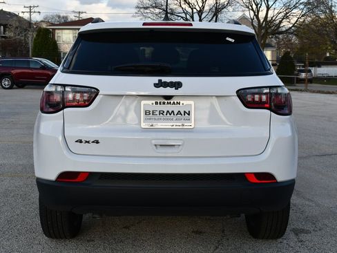 New 2026 Jeep Compass Latitude AWD/4WD image 5