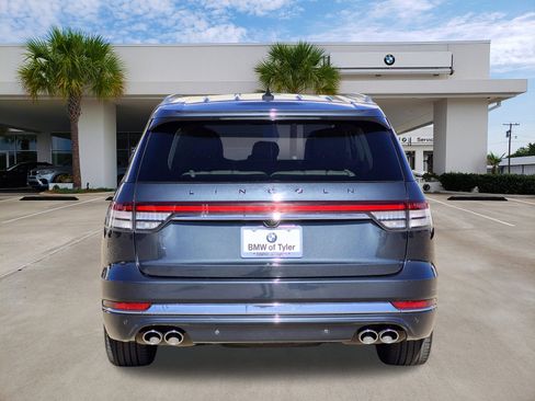 Used 2023 Lincoln Aviator Black Label w/ Dynamic Handling Package image 5