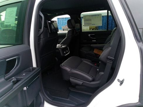 New 2026 Ford Expedition Platinum w/ Stealth Appearance Package image 10