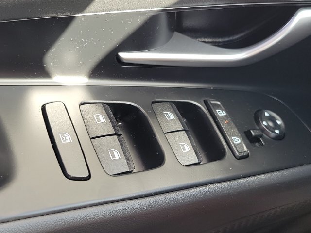 New 2026 Hyundai Elantra Limited FWD image 18