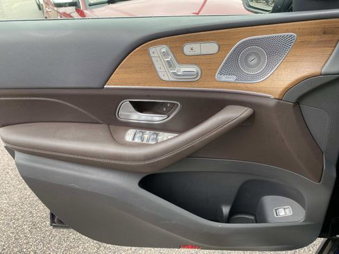 Used 2020 Mercedes-Benz GLE 450 4MATIC image 24