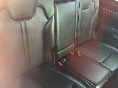 Used 2022 Kia Sorento S w/ Panoramic Sunroof Package AWD/4WD image 17