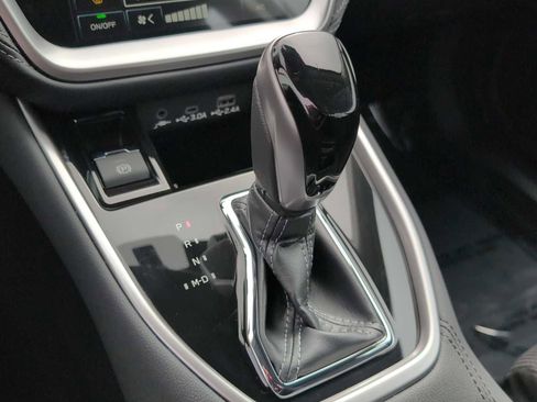 Used 2025 Subaru Legacy Premium image 30