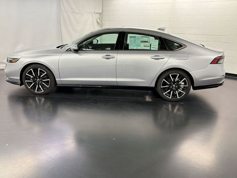 New 2026 Honda Accord Touring image 2