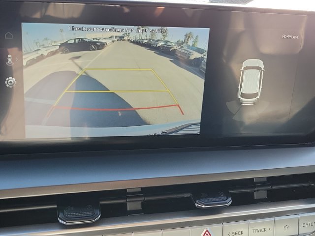 Used 2023 Kia Telluride LX FWD image 12