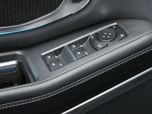 Used 2025 Ford Expedition Platinum w/ Stealth Performance Package image 17