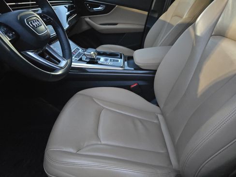 Used 2022 Audi Q7 2.0T Premium w/ Convenience Package image 7