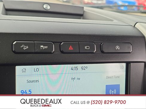 Used 2019 Ford F150 Lariat w/ Equipment Group 502A Luxury AWD/4WD image 20