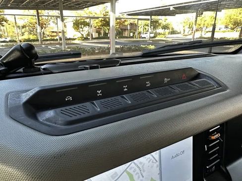 Used 2022 Ford Bronco Badlands w/ Sasquatch Package AWD/4WD image 28