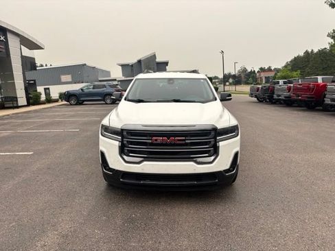 Used 2022 GMC Acadia AT4 w/ Trailering Package AWD/4WD image 3