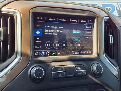 Used 2020 Chevrolet Silverado 1500 High Country w/ Technology Package AWD/4WD image 8