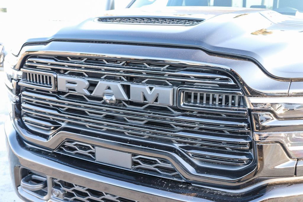 New 2026 RAM 3500 Laramie AWD/4WD image 6