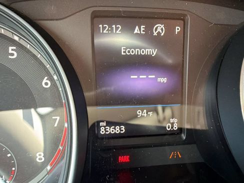 Used 2019 Volkswagen Atlas SE FWD image 22