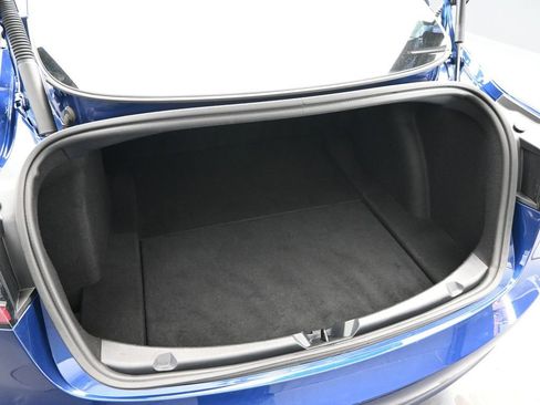 Used 2023 Tesla Model 3 Standard Range image 29