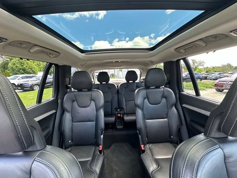 Used 2022 Volvo XC90 T6 Inscription w/ Climate Package AWD/4WD image 38