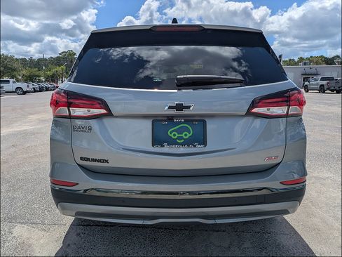 Certified 2023 Chevrolet Equinox RS FWD image 6