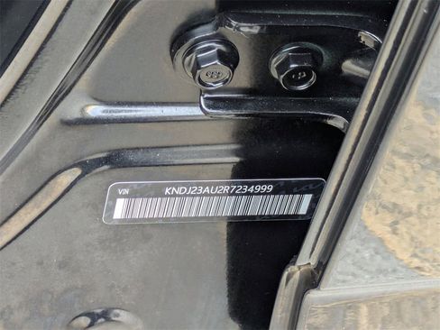 Used 2024 Kia Soul LX w/ Option Group 015 image 37