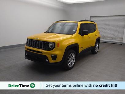 Used 2023 Jeep Renegade Latitude w/ Sun & Fun Group