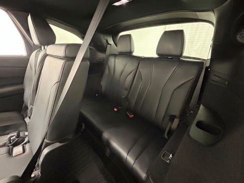 Used 2022 Acura MDX A-Spec image 35