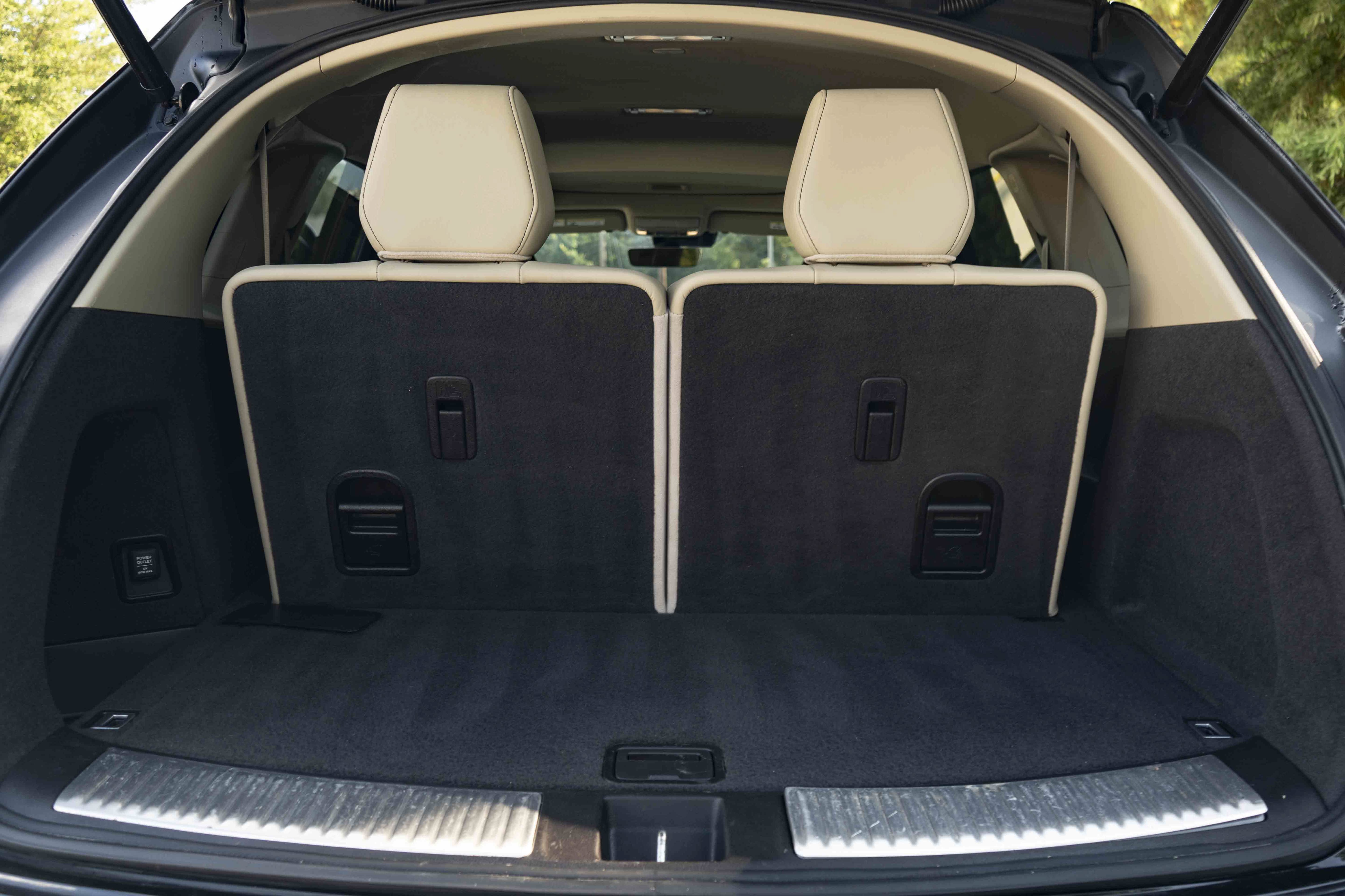 Used 2018 Acura MDX w/ Advance Package FWD image 42
