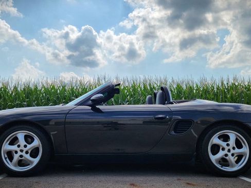 Used 1998 Porsche Boxster image 2