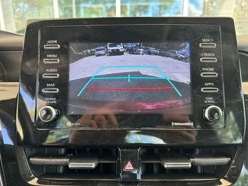 Used 2023 Toyota Camry LE FWD image 11