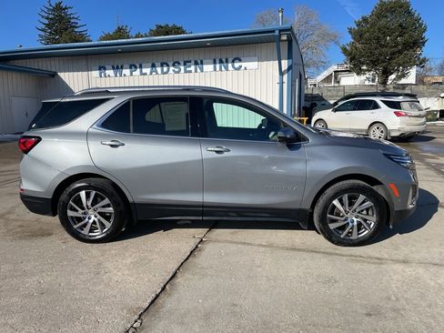 Used 2023 Chevrolet Equinox Premier image 20